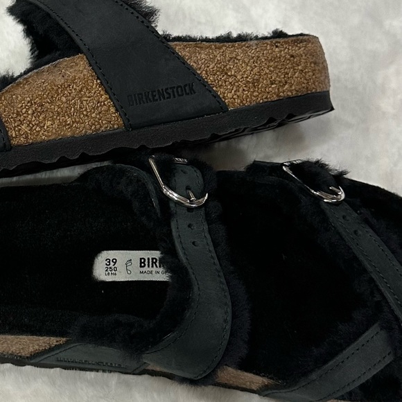 Birkenstock Mayari Shearling Thong Sandals Fur Toe Loop Germany Buckle Straps - Picture 13 of 16